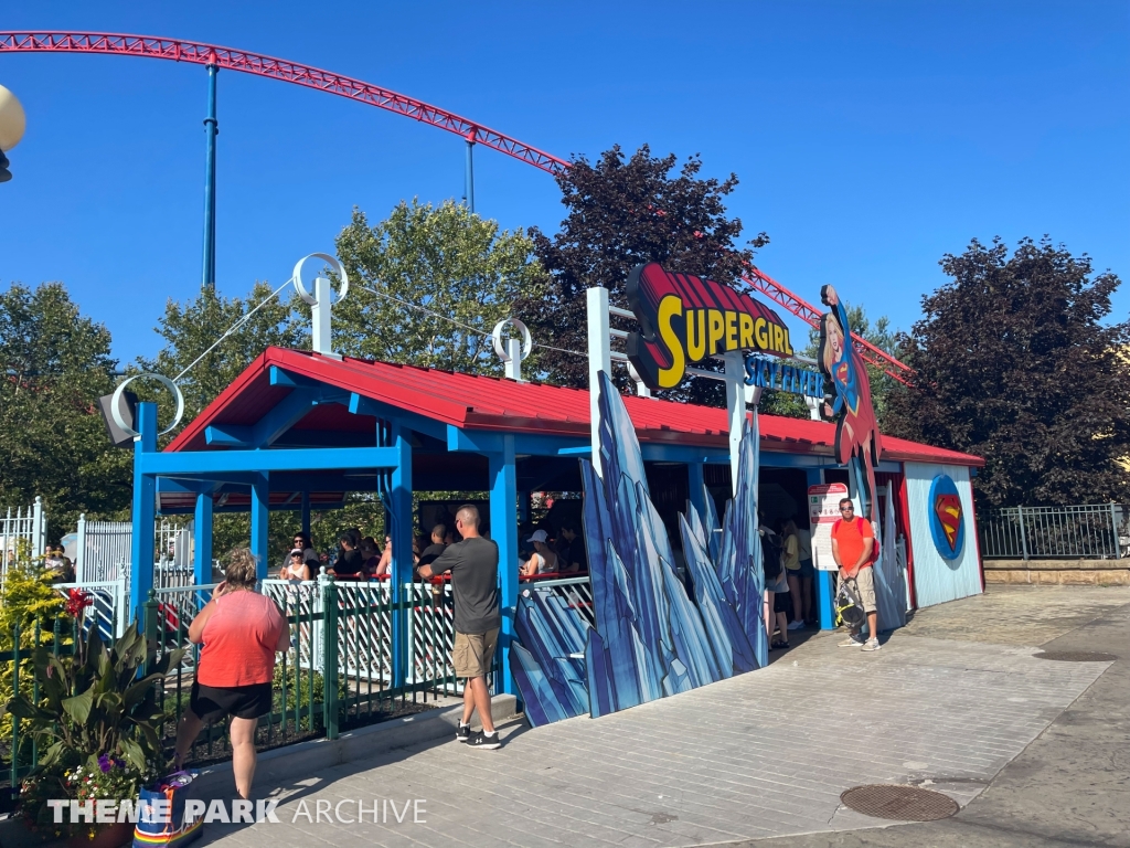 Supergirl Sky Flyer at Six Flags New England
