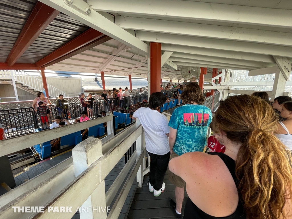 Thunderbolt at Six Flags New England