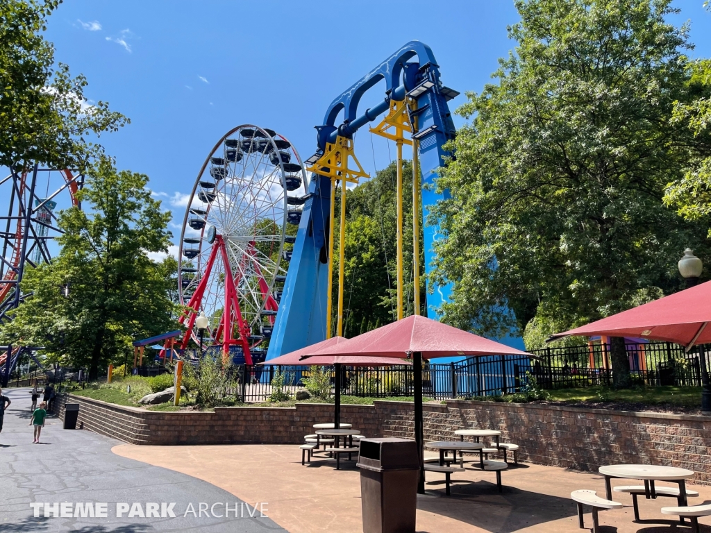 Thunder N' Lightning at Lake Compounce