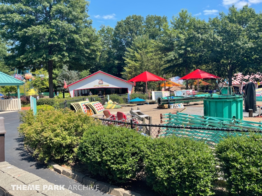 Crocodile Cove at Lake Compounce