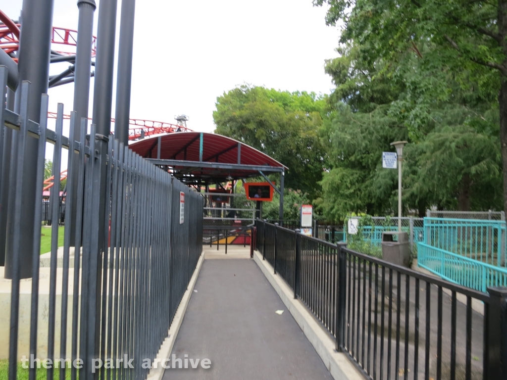Pandemonium at Six Flags Over Texas