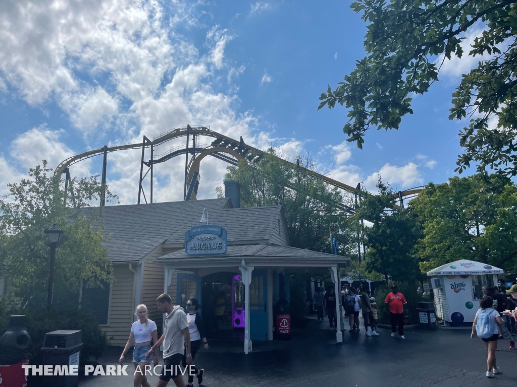 Batman The Ride at Six Flags Great America