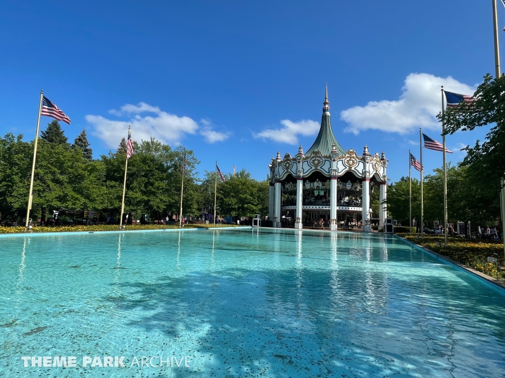 Columbia Carousel at Six Flags Great America