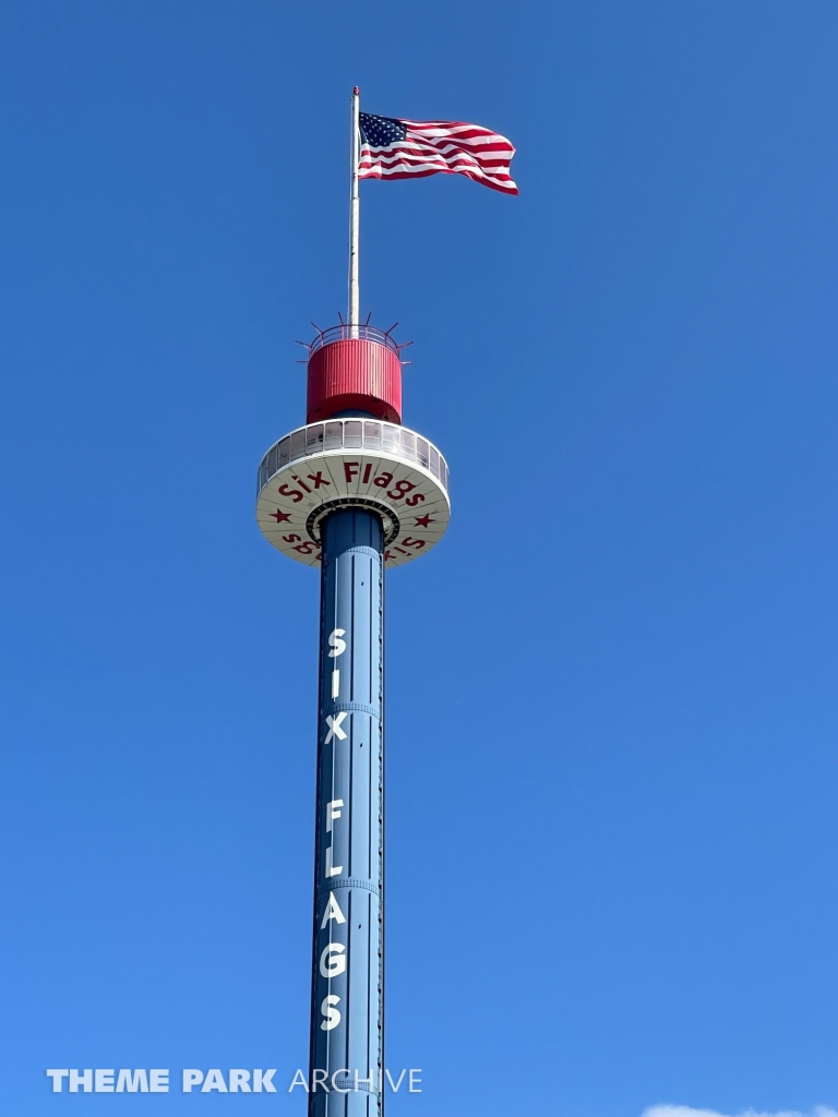 Sky Trek Tower at Six Flags Great America