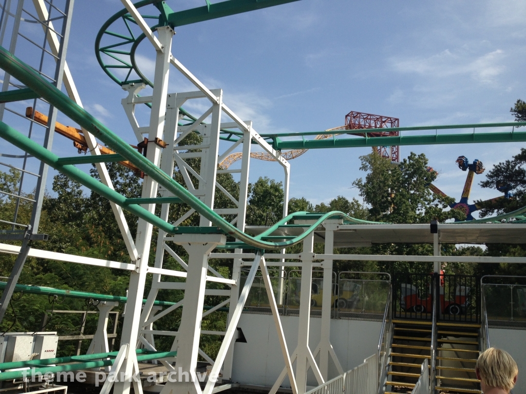 Twist 'n' Shout at Magic Springs & Crystal Falls