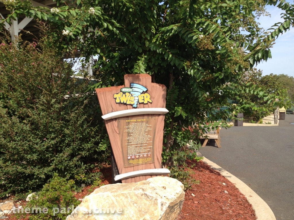 Arkansas Twister at Magic Springs & Crystal Falls