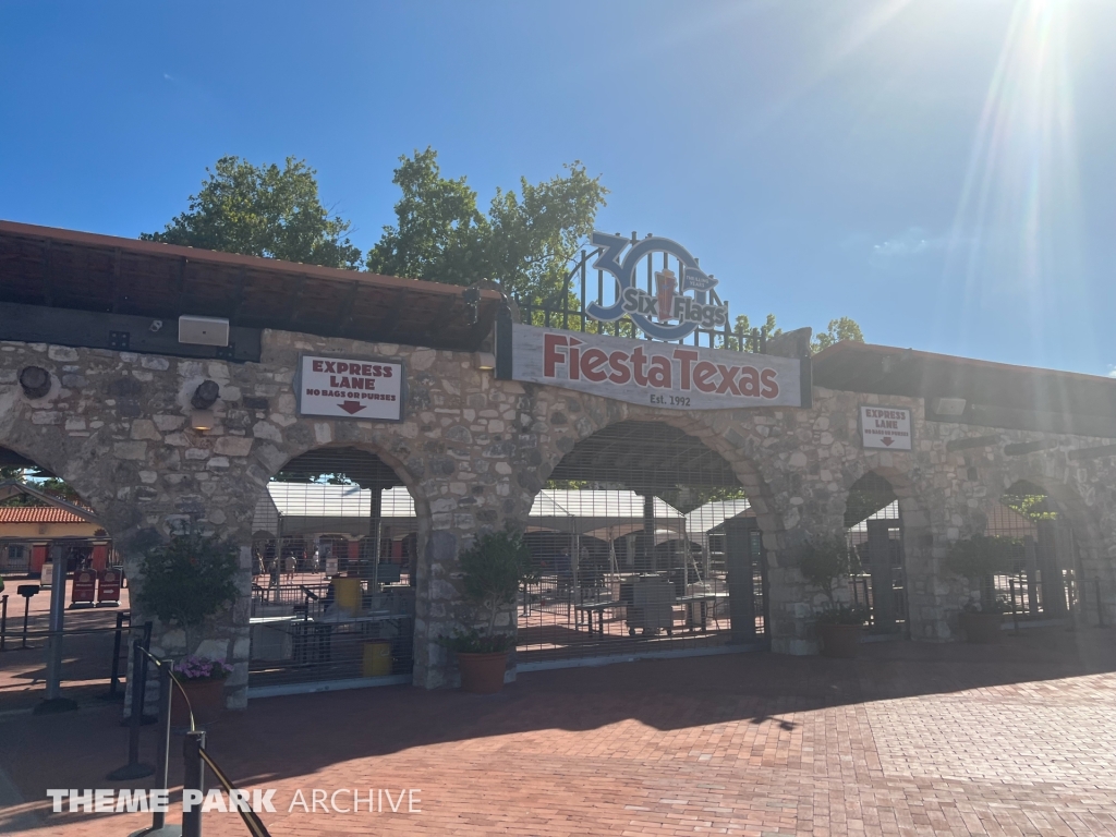 Los Festivales at Six Flags Fiesta Texas