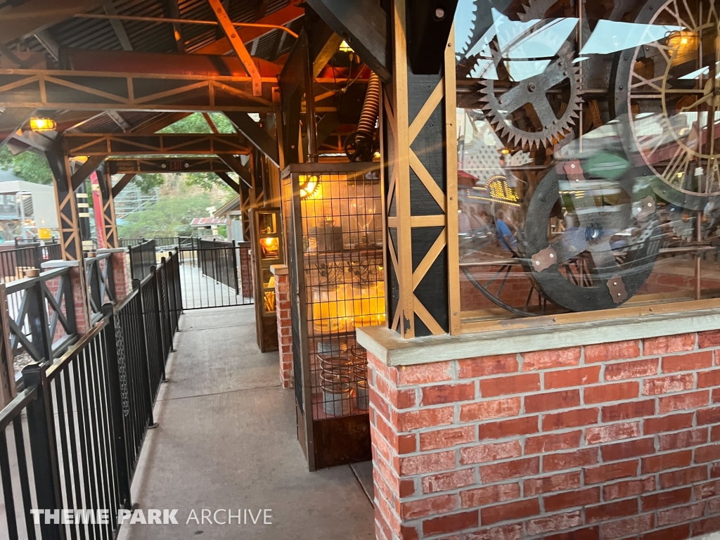 Dare Devil Dive at Six Flags Fiesta Texas