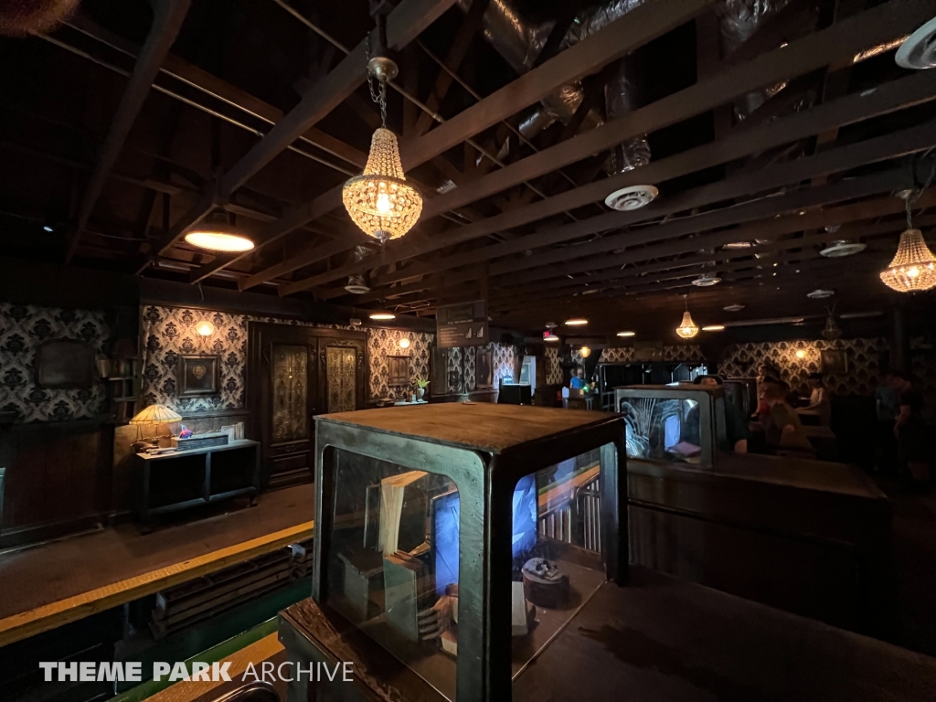 Poltergeist at Six Flags Fiesta Texas | Theme Park Archive