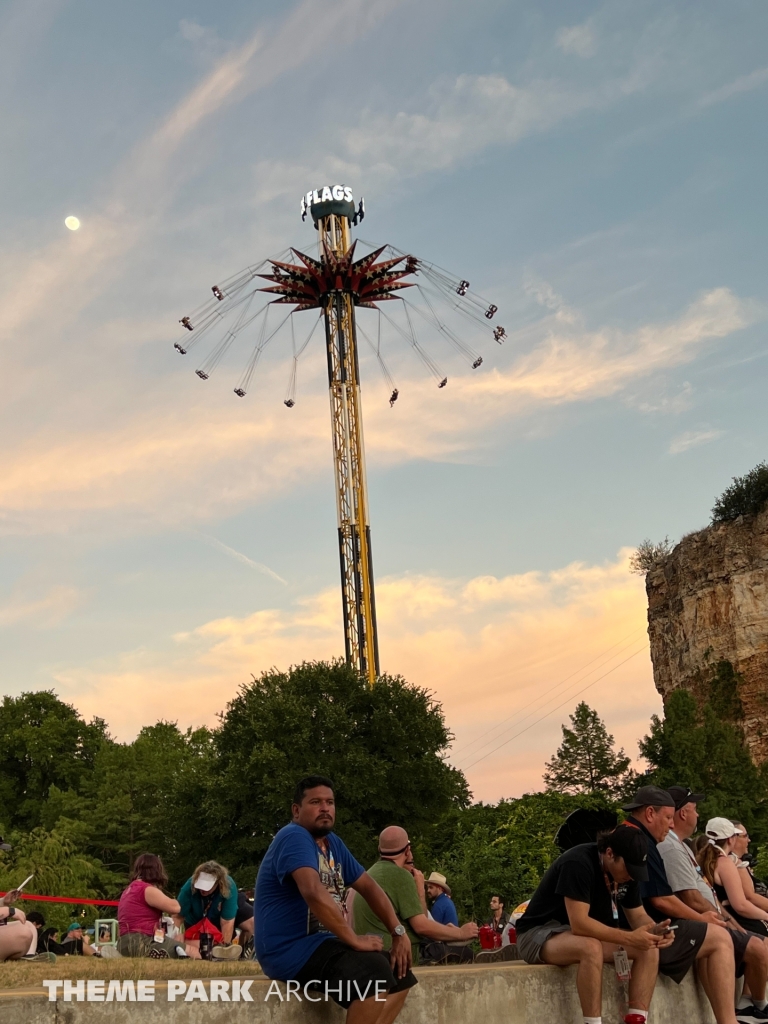 Sky Screamer at Six Flags Fiesta Texas