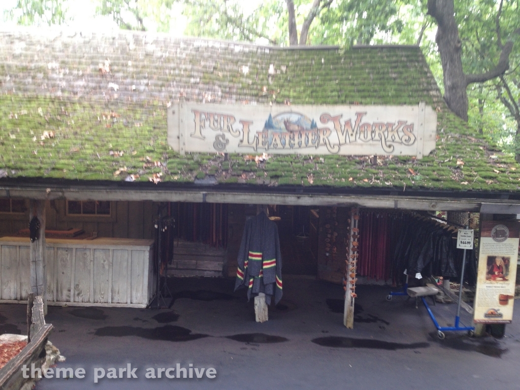 Hugo's Hill Street at Silver Dollar City