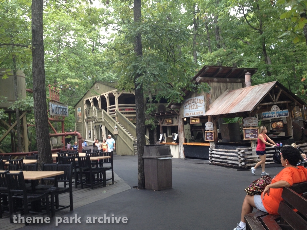 Hugo's Hill Street at Silver Dollar City