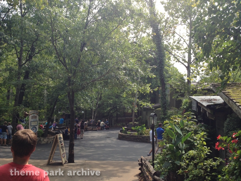 Hugo's Hill Street at Silver Dollar City