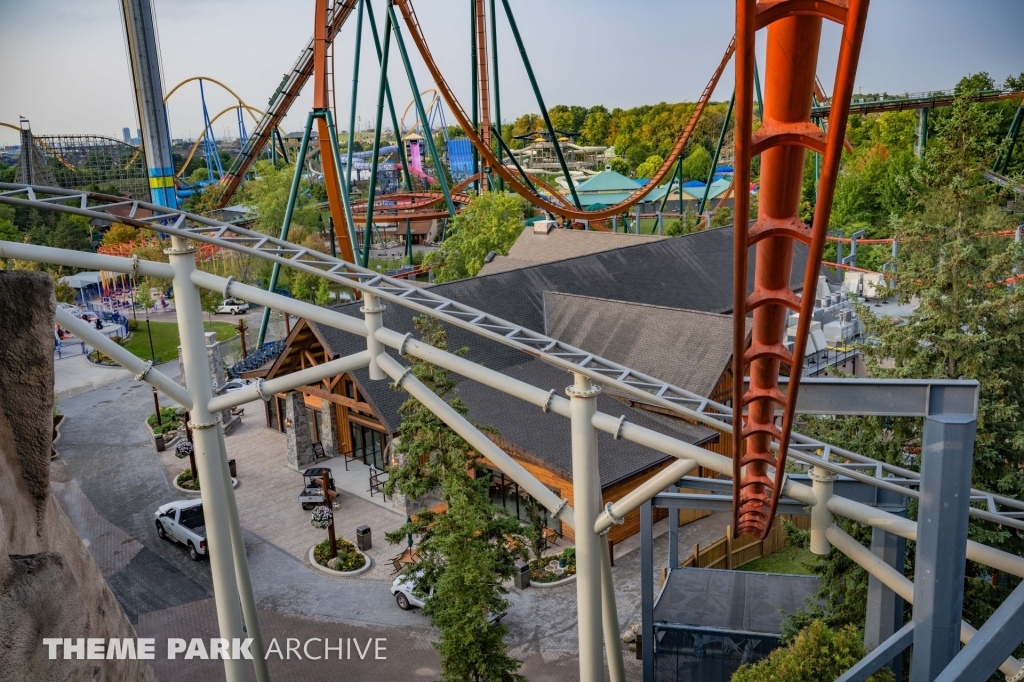 Wonder Mountain's Guardian at Canada's Wonderland