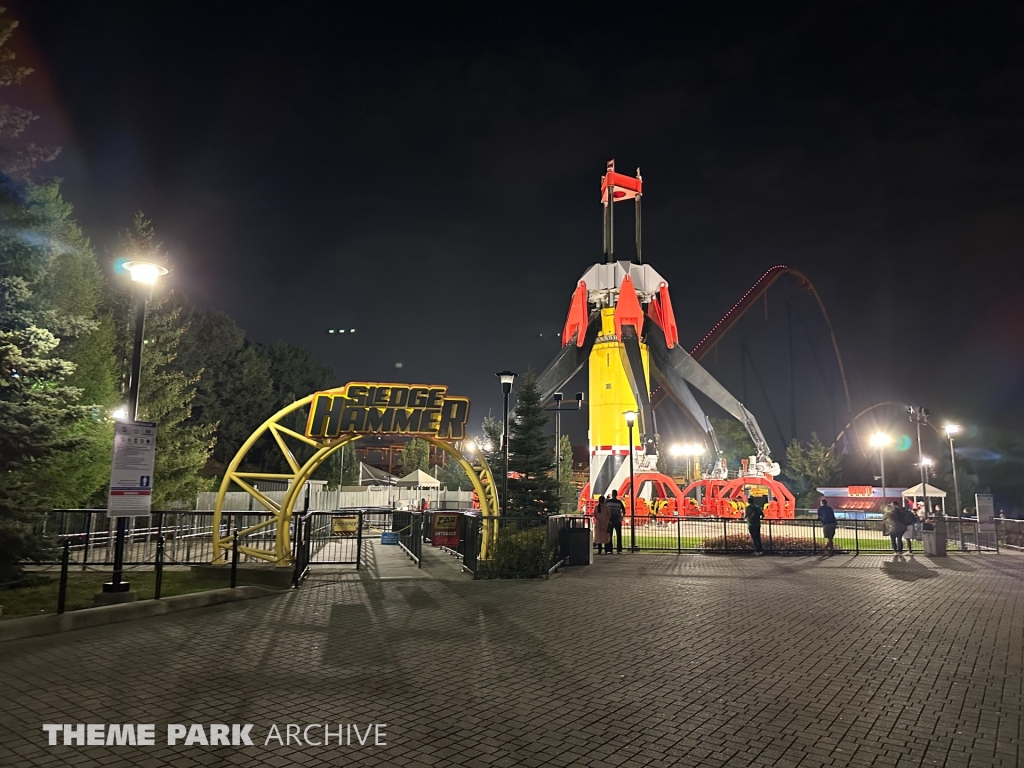 Sledge Hammer at Canada's Wonderland
