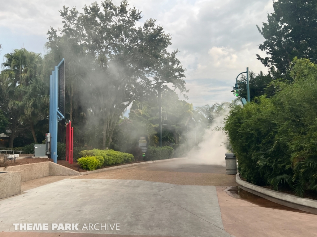 Howl O Scream at SeaWorld Orlando