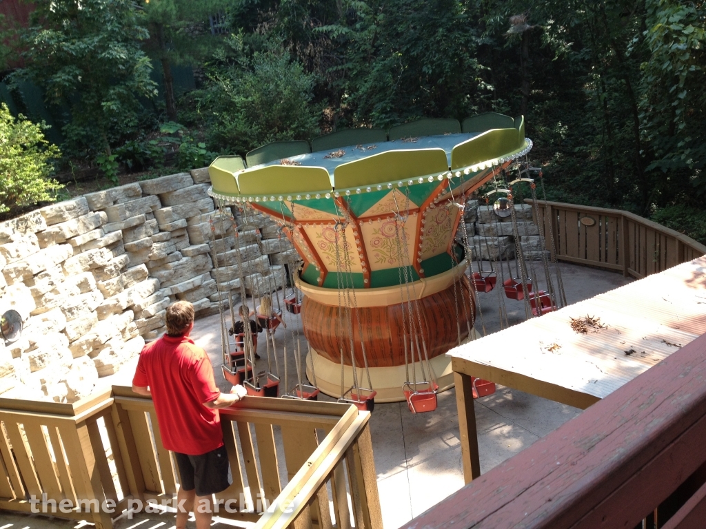 Lil' Swings at Silver Dollar City