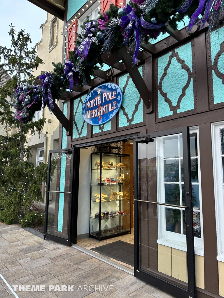 International Street at Kings Island