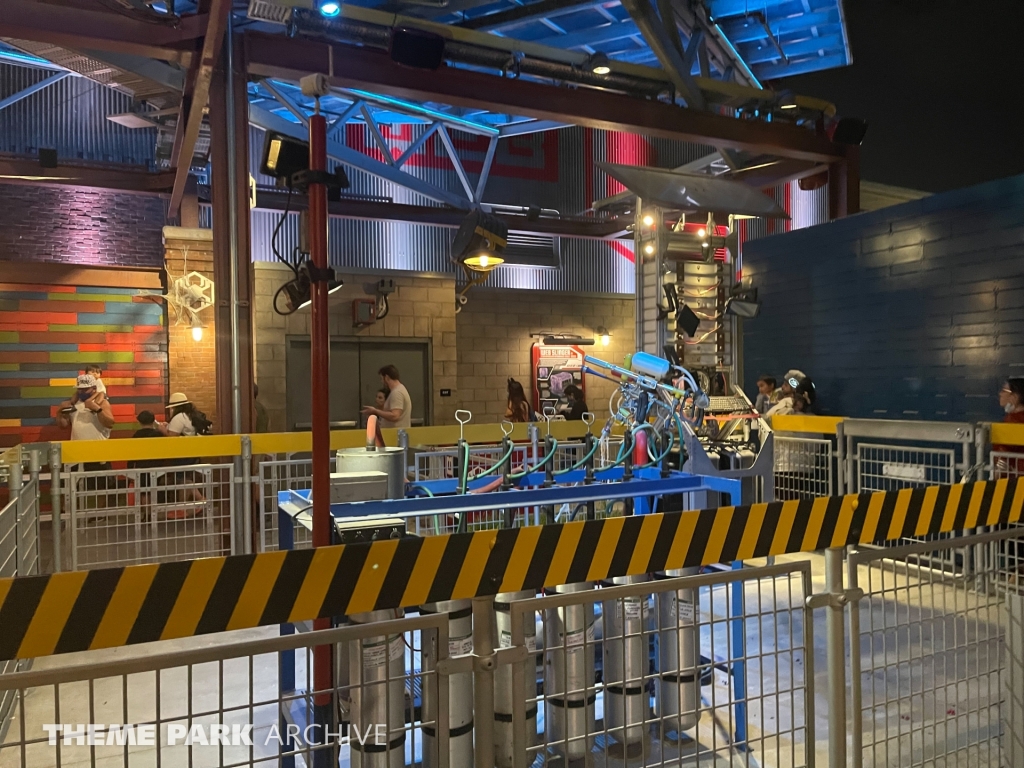 WEB SLINGERS: A Spiderman Adventure at Disney California Adventure