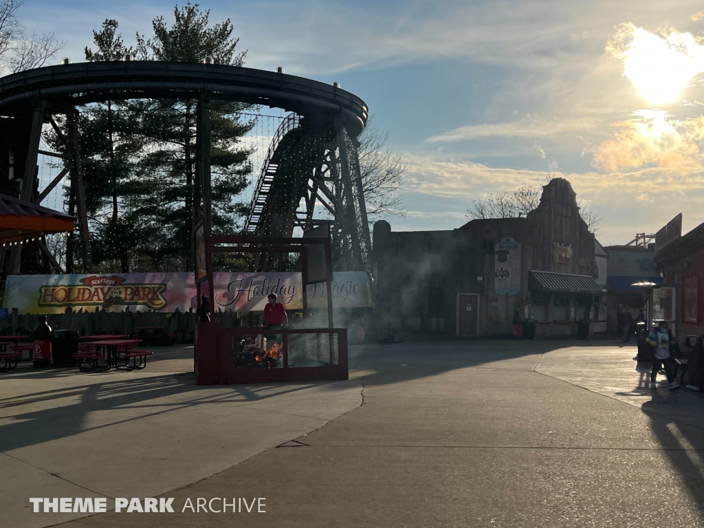 Shipwreck Falls at Six Flags America