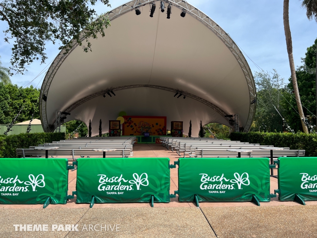 Bird Gardens at Busch Gardens Tampa