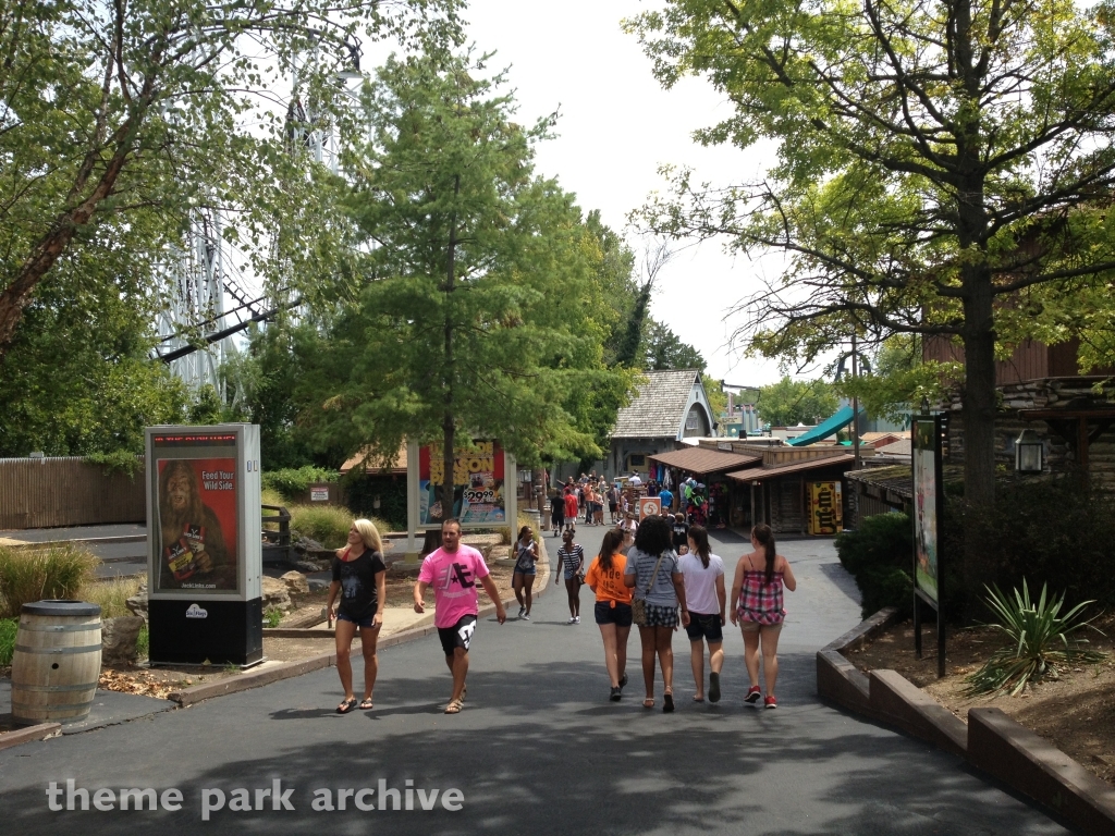 Gateway to the West at Six Flags St. Louis