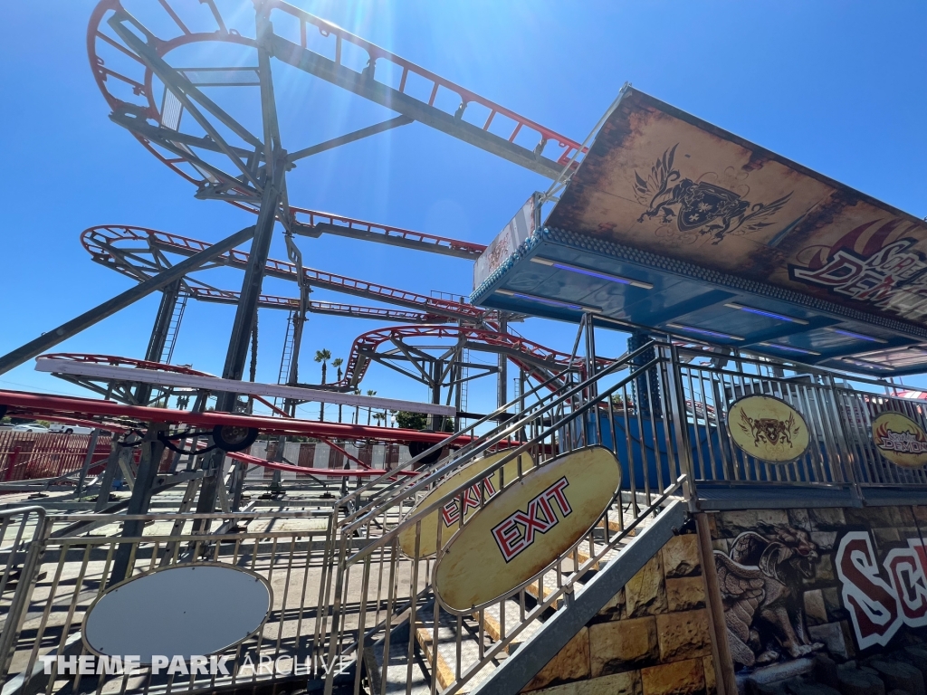 Screamin Demon at Castle Park