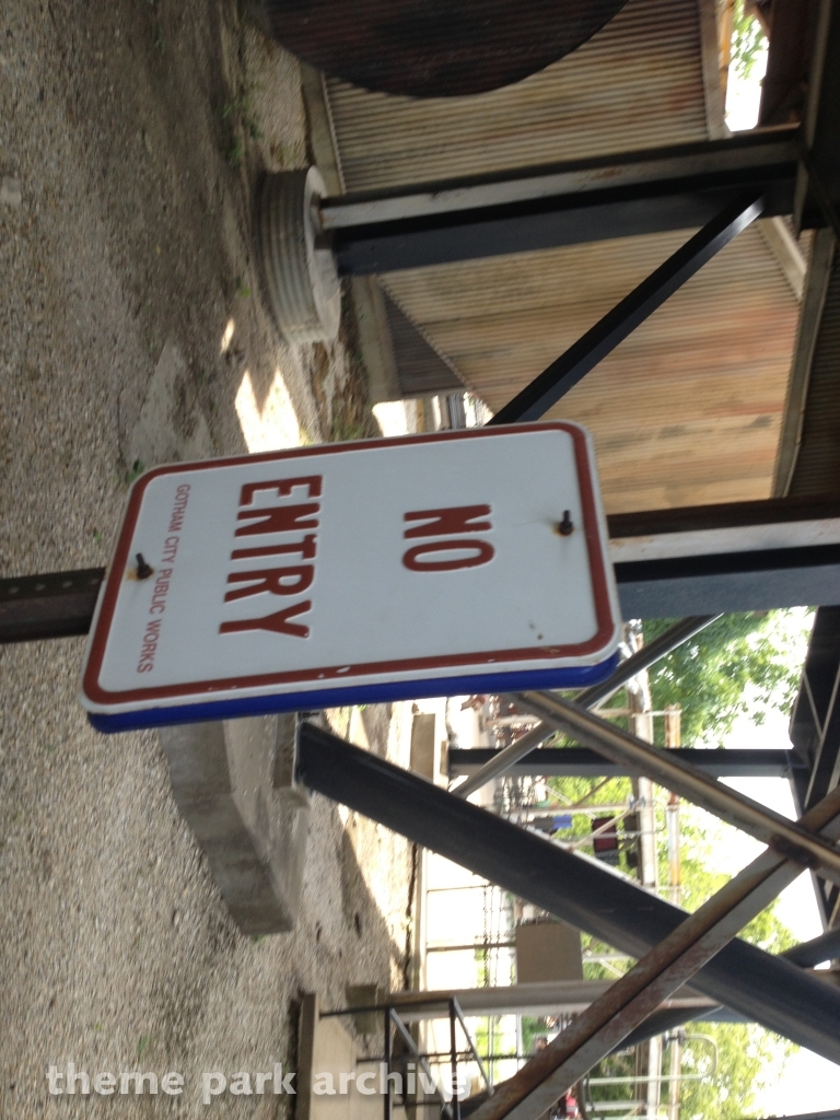 Batman The Ride at Six Flags St. Louis