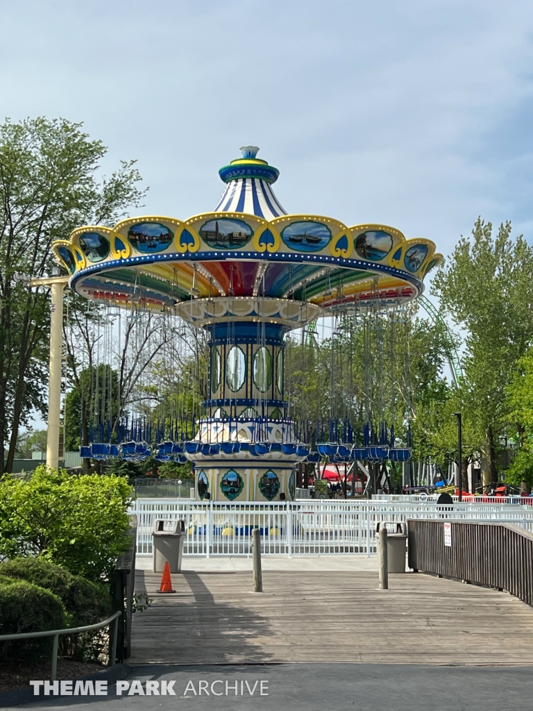 Rockin' Rainbow at Adventureland