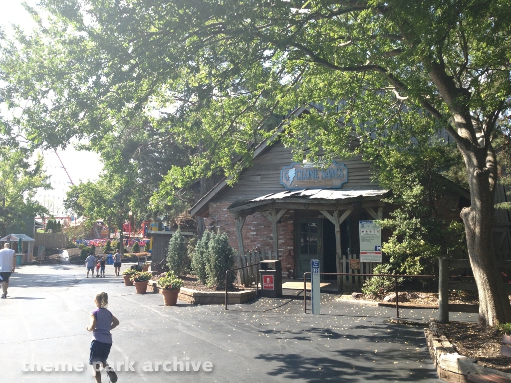 Cyclone Sam's at Worlds of Fun