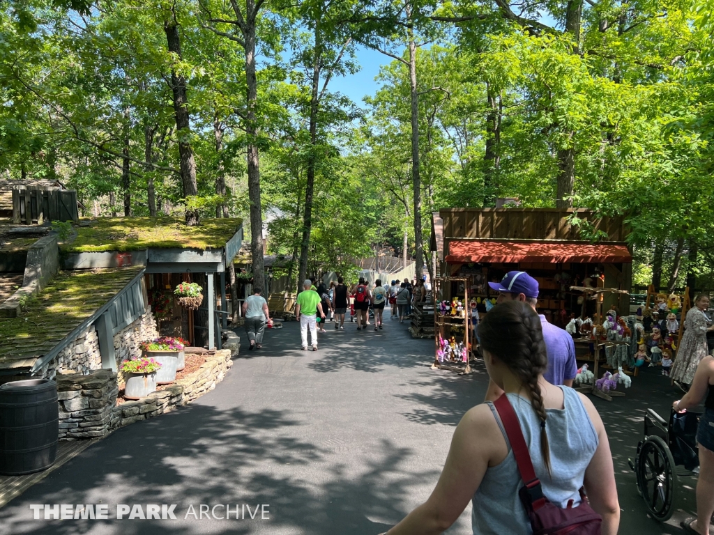Hugo's Hill Street at Silver Dollar City