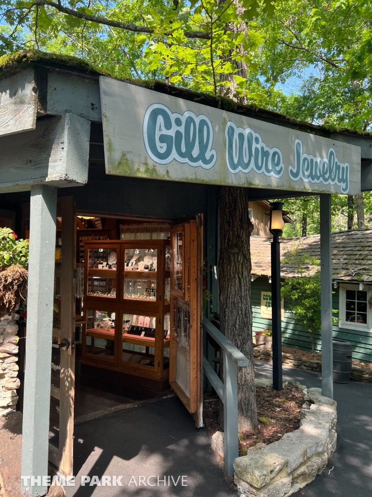 Hugo's Hill Street at Silver Dollar City