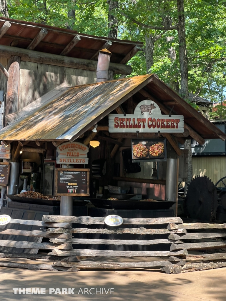 Hugo's Hill Street at Silver Dollar City