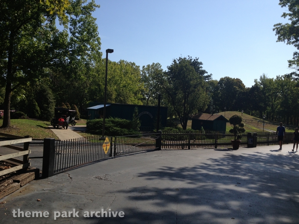 Le Taxitour at Worlds of Fun