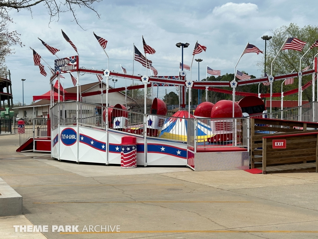 Tilt a Whirl at Fun Spot America Atlanta
