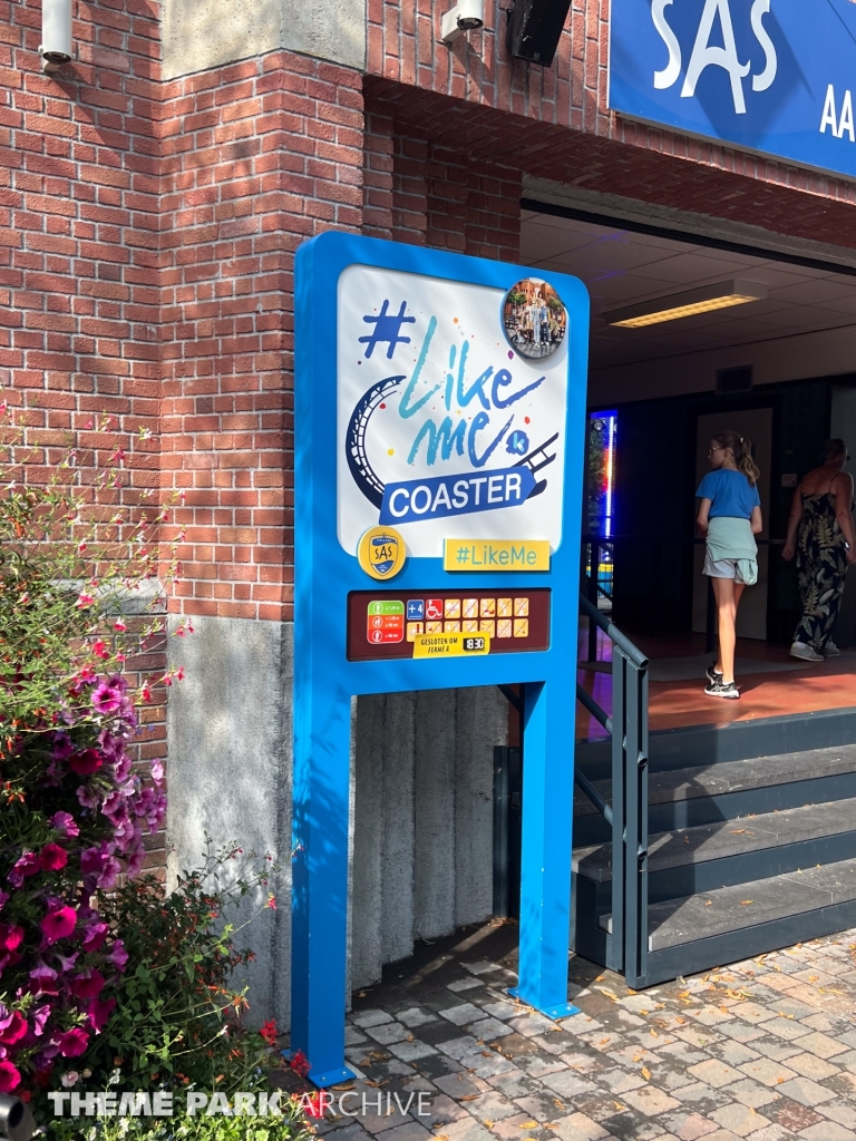 LikeMe Coaster at Plopsaland De Panne