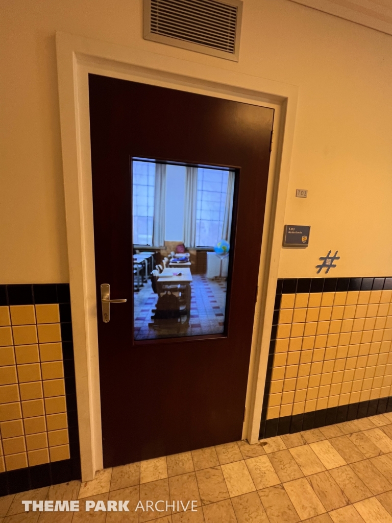 LikeMe Coaster at Plopsaland De Panne