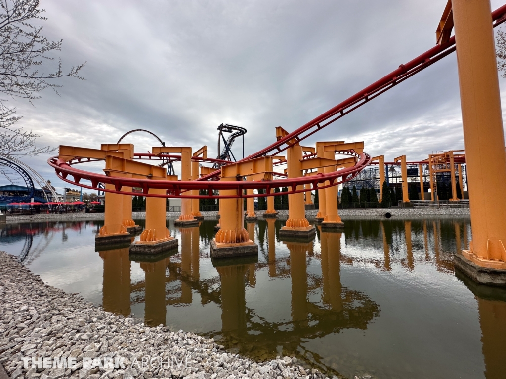 Iron Dragon at Cedar Point