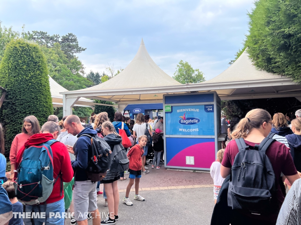 Entrance at Bagatelle