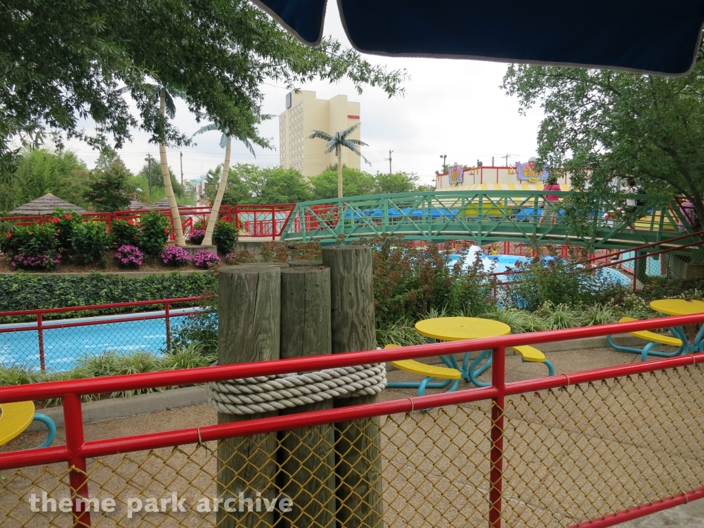 Big Bird's Rambling River at Sesame Place Philadelphia