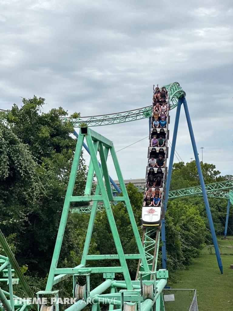 Shock Wave at Six Flags Over Texas