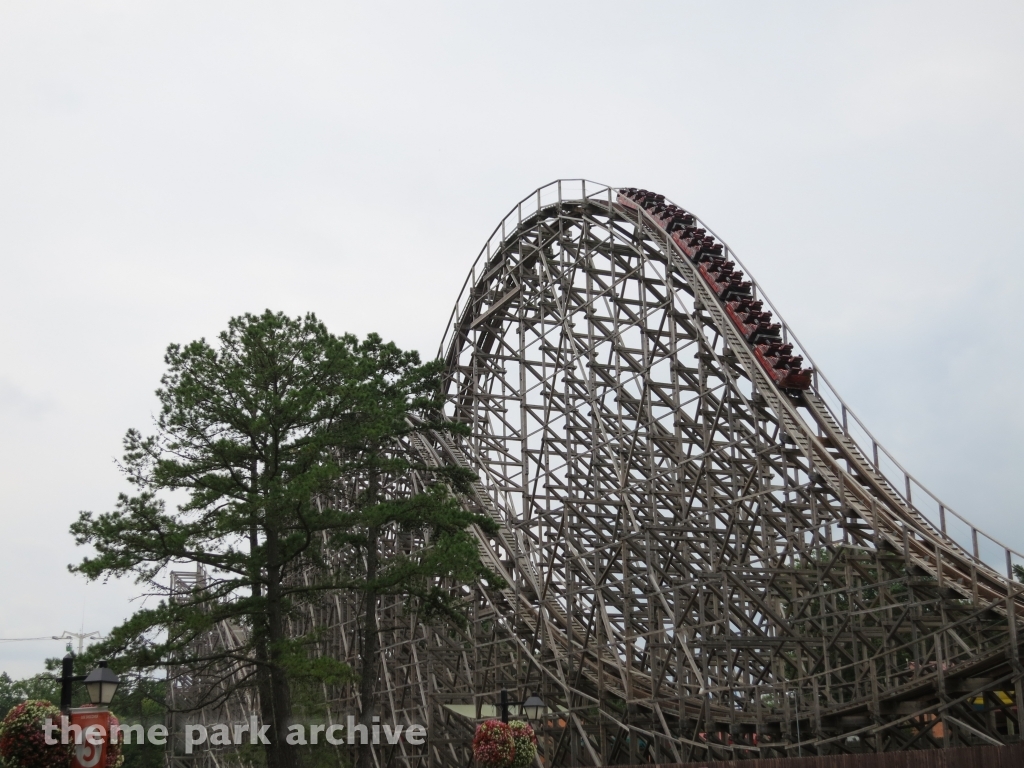 El Toro at Six Flags Great Adventure
