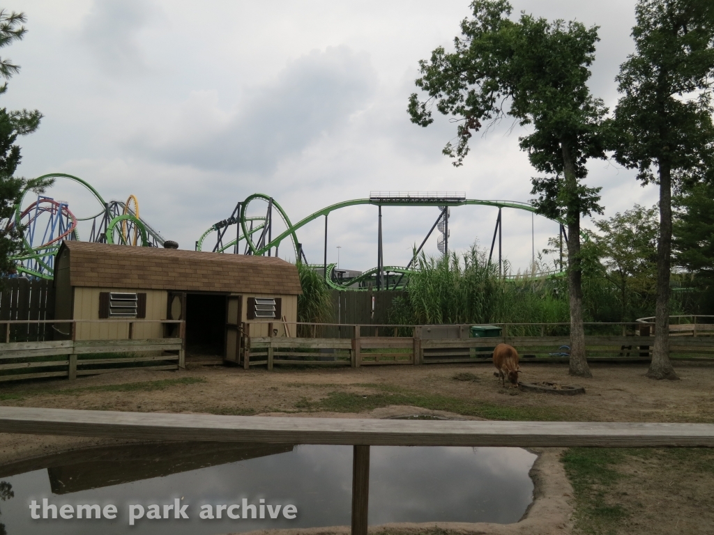 Green Lantern at Six Flags Great Adventure