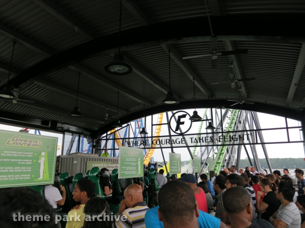 Green Lantern at Six Flags Great Adventure