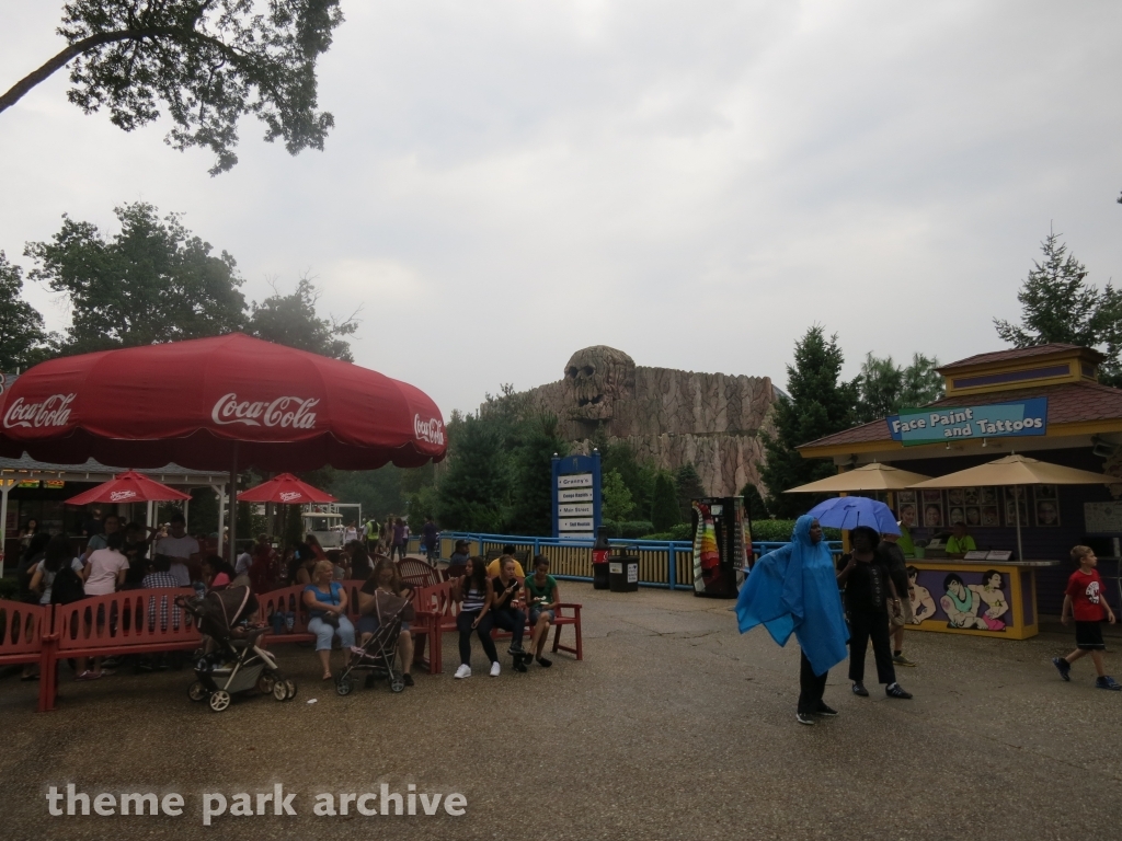 Skull Mountain at Six Flags Great Adventure