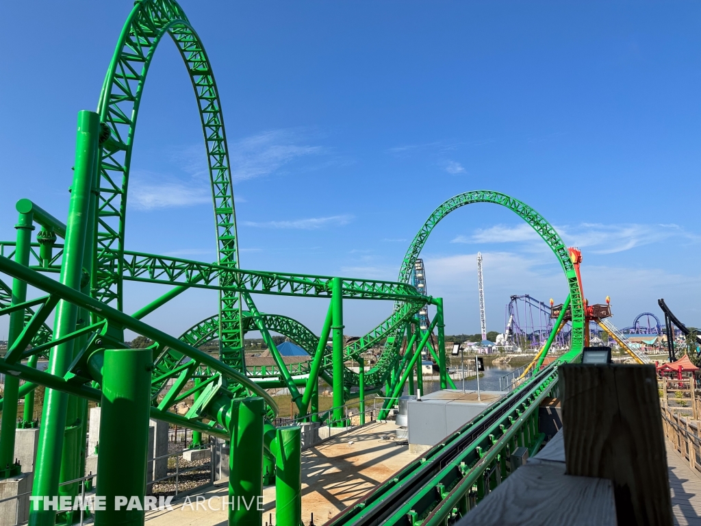 Matugani at Lost Island