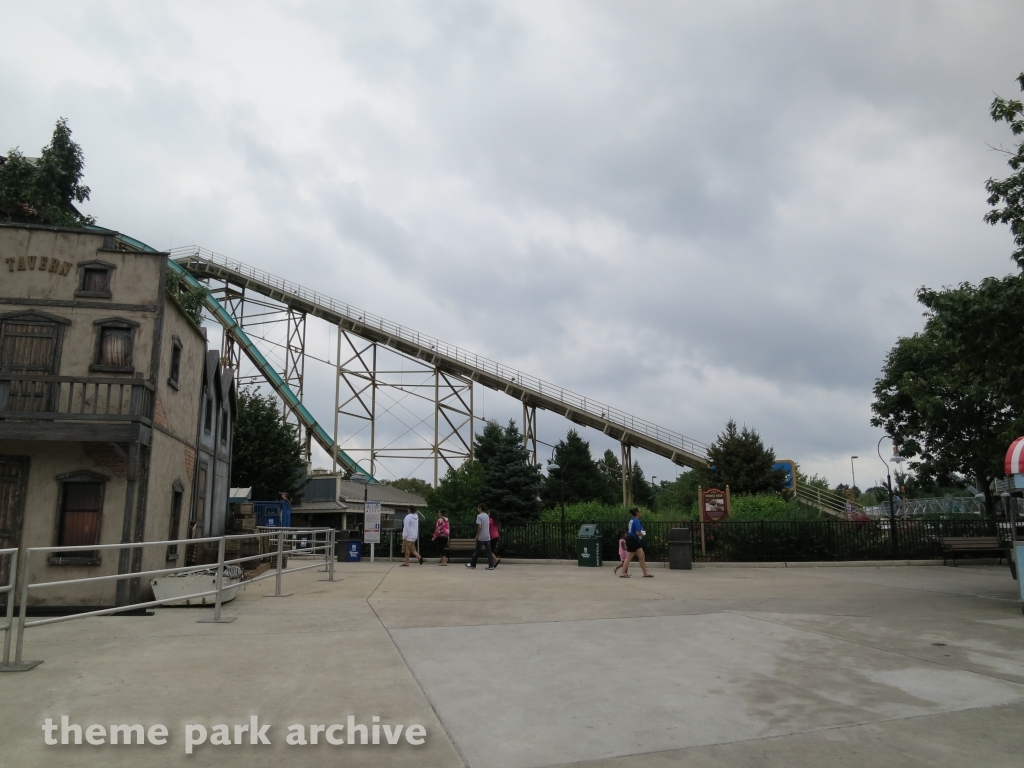 White Water Landing at Dorney Park
