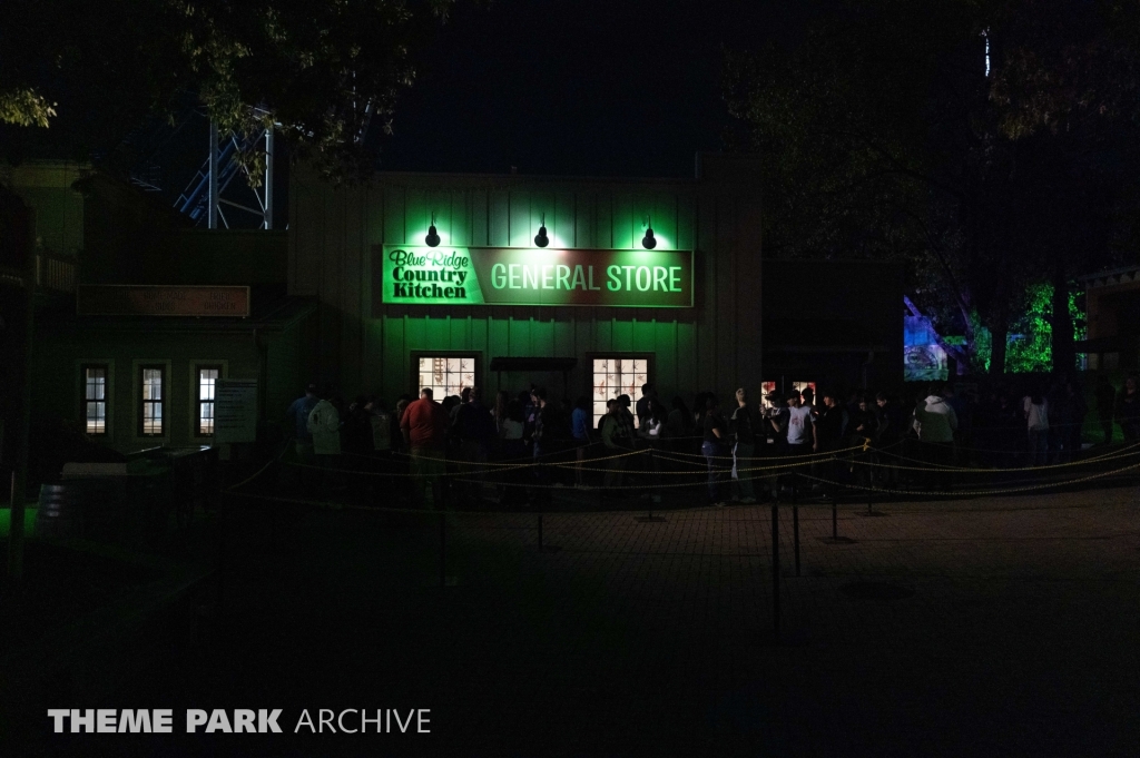 SCarowinds at Carowinds