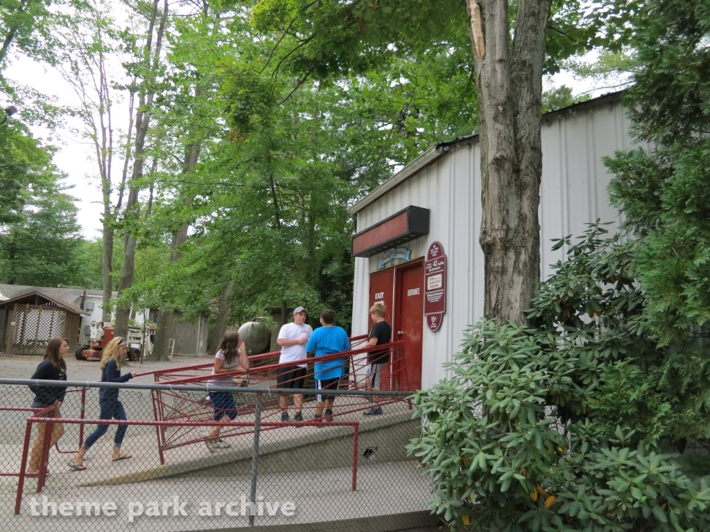 Cosmotron at Knoebels Amusement Resort