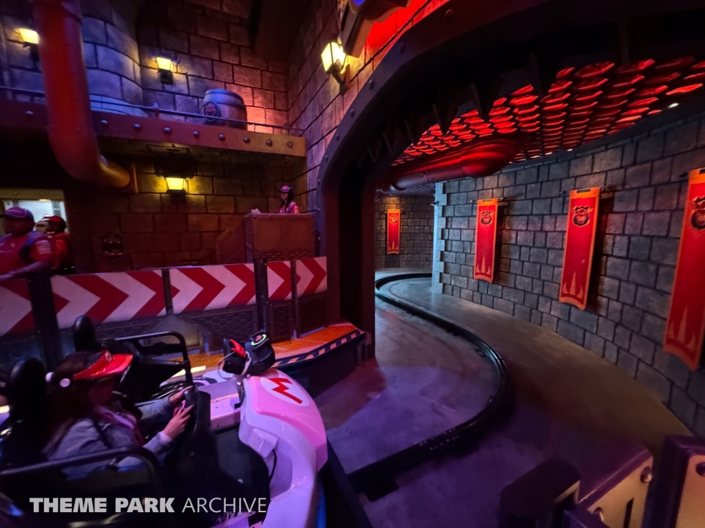 Mario Kart: Bowser's Challenge at Universal Studios Hollywood